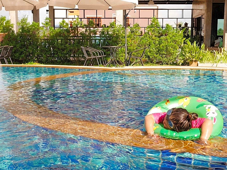 Maerim Villa & Pool