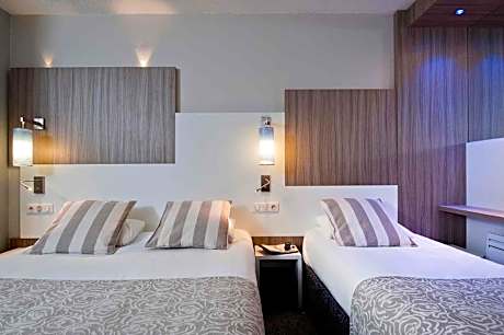 Triple Room with One Double Bed and One Single Bed
