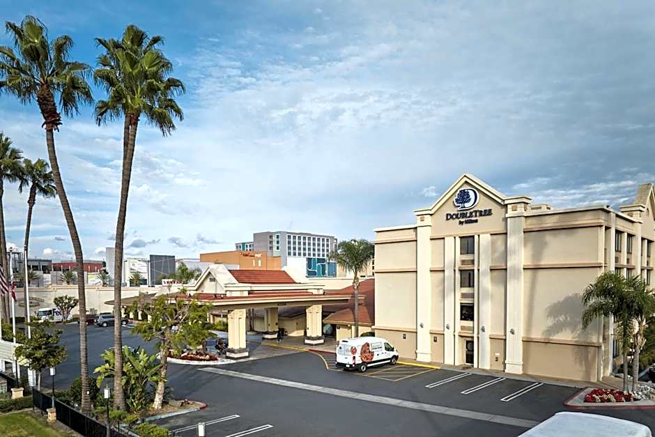 DoubleTree by Hilton Buena Park