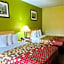 Super 8 by Wyndham Gloucester