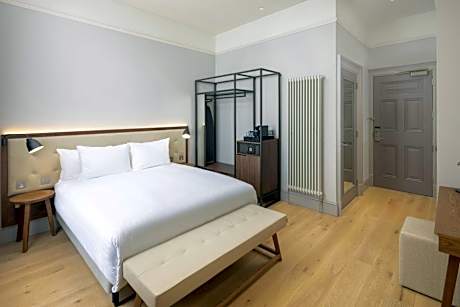 Classic King Room