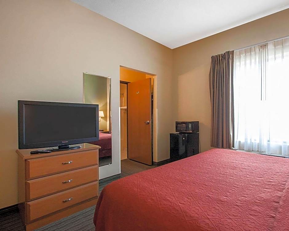Quality Inn Joplin I-44