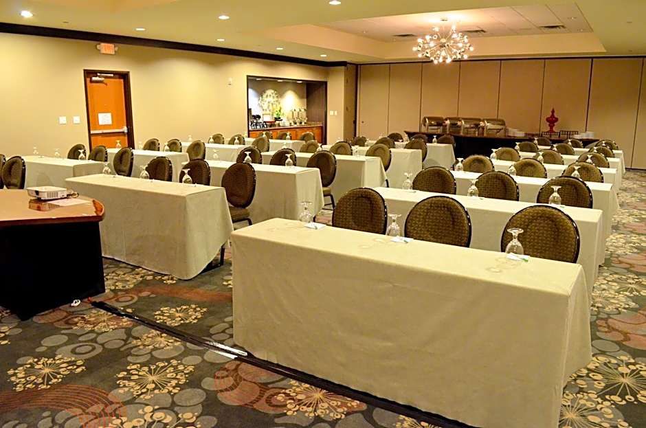 Holiday Inn & Suites Houston West - Westway Park By IHG