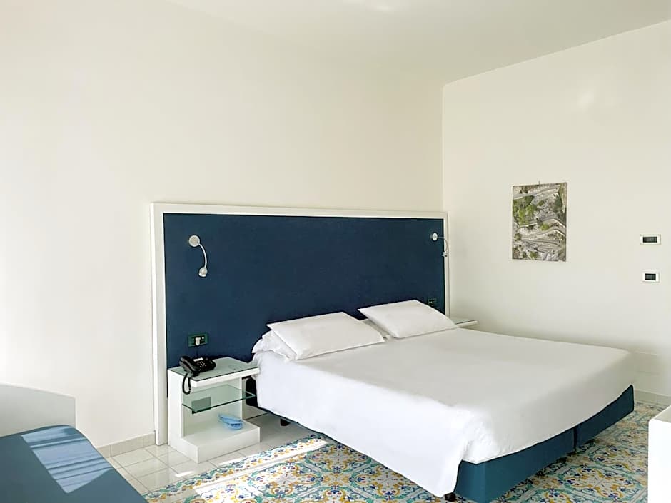 Regina Cristina Hotel