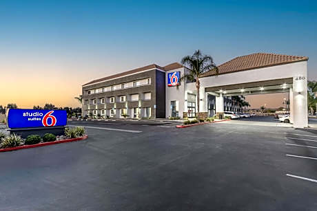 Studio 6 Suites Perris, CA