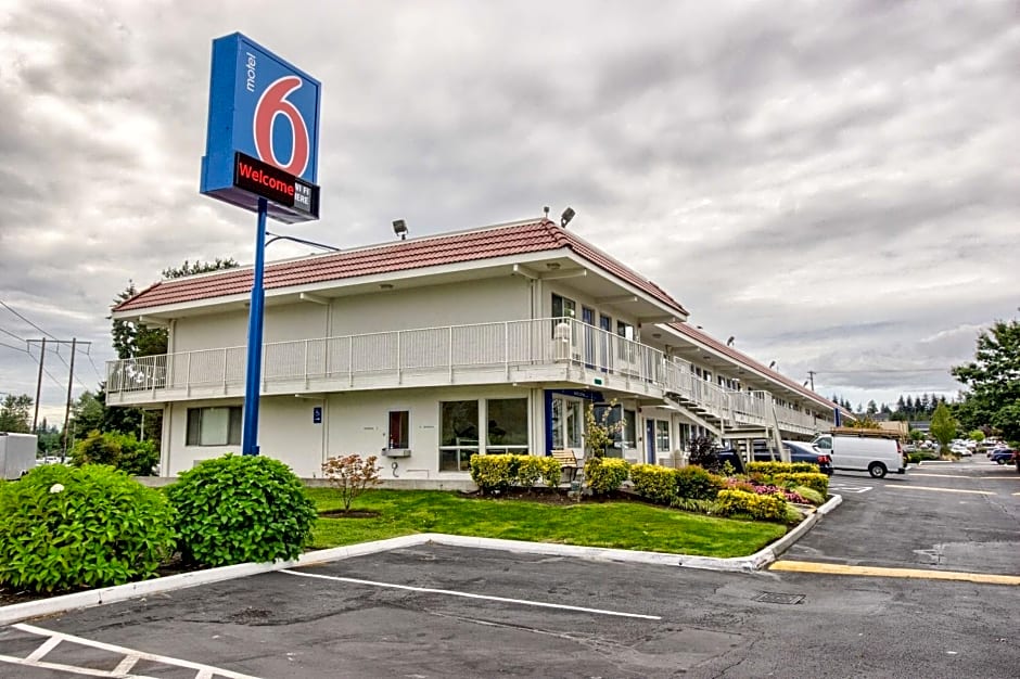 Motel 6 Everett, WA - South