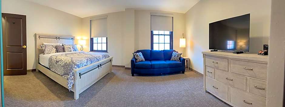 The Alonzo Ward Hotel