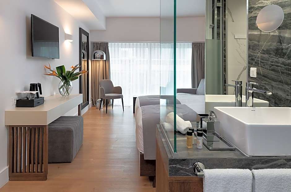 Elia Ermou Athens Hotel