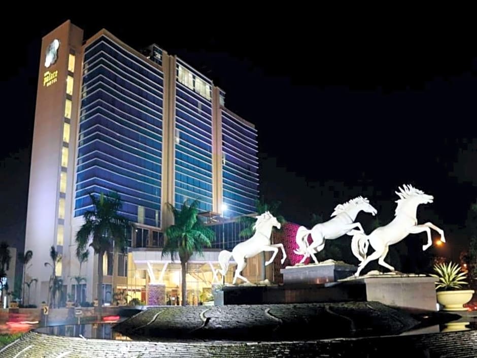 Photo 1 of 50 of Java Palace Hotel