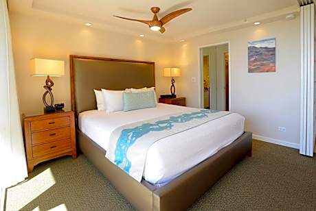 Premium One-Bedroom Apartment with Ocean View and Balcony