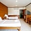 Fah Place Hotel