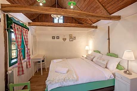 Deluxe Double Room with Whirlpool and Sauna