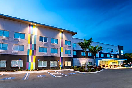 Tru By Hilton Bradenton I-75, FL