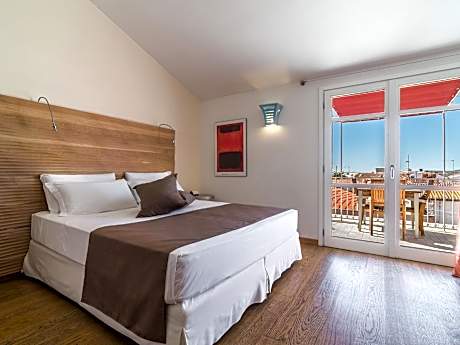 Double Room with Terrace