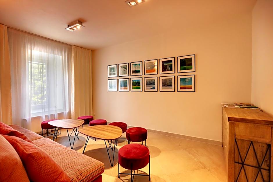 APARTMÁNY ADAM