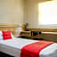 RedDoorz near Trans Studio Mall Cibubur 3