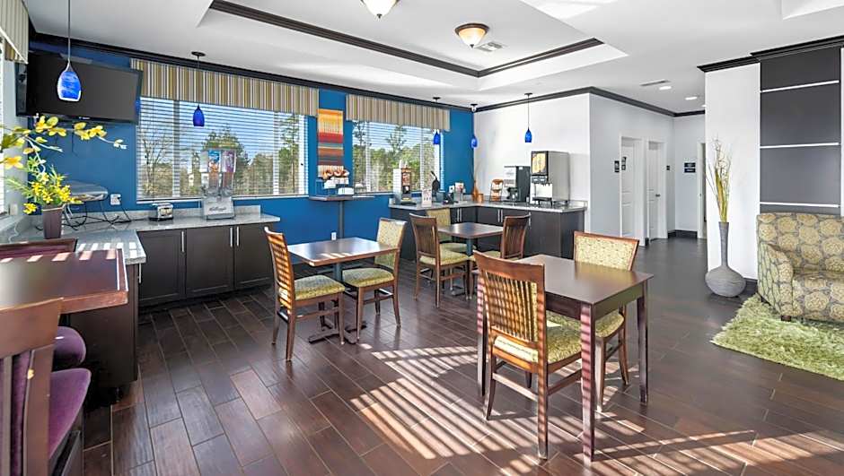 Belmont Inn and Suites