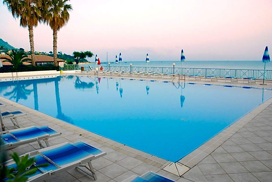 Villaggio Baia D'Ercole