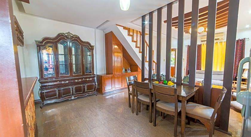 RedDoorz Plus @ Starhomes Olivianville