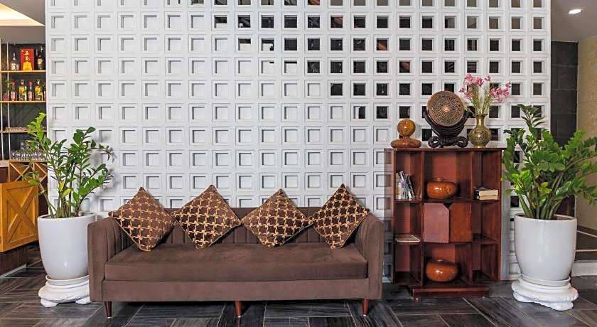 Liberty Hall Tam Coc Hotel & Villa