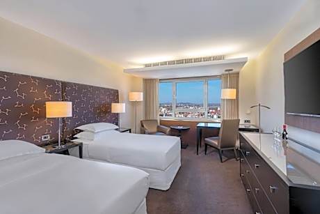 Premium Deluxe, Guest room, 2 Twin/Single Bed(s), City view