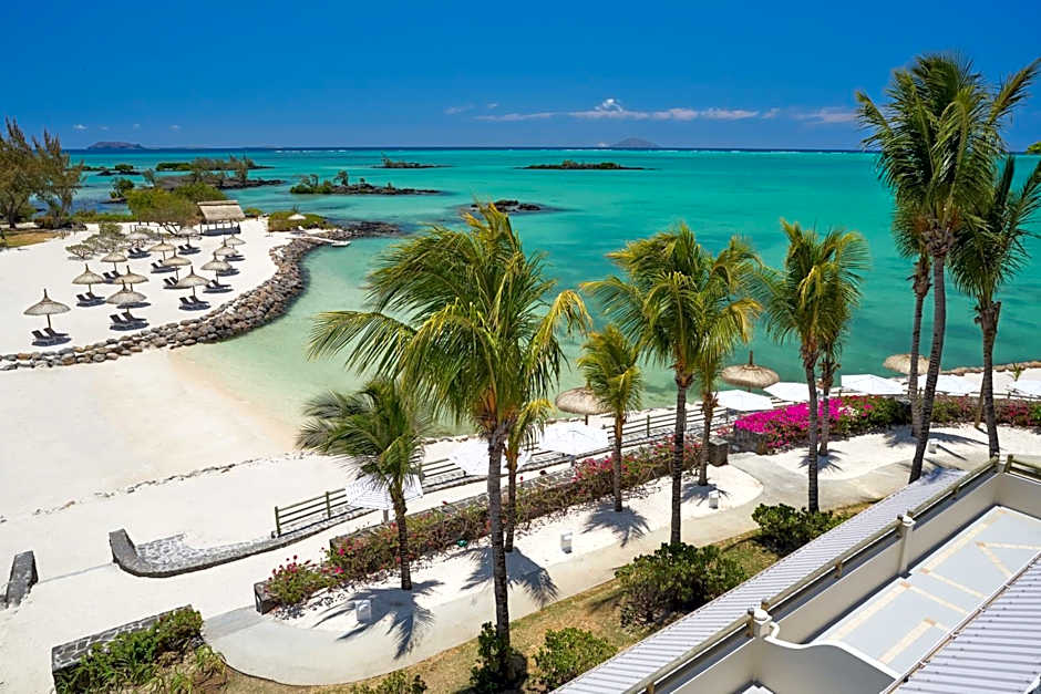 Lagoon Attitude (Adults Only)