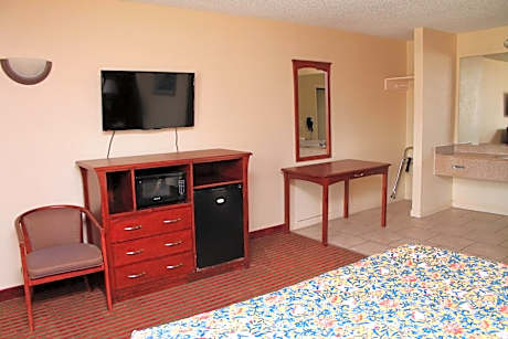 King Room - Non-Smoking