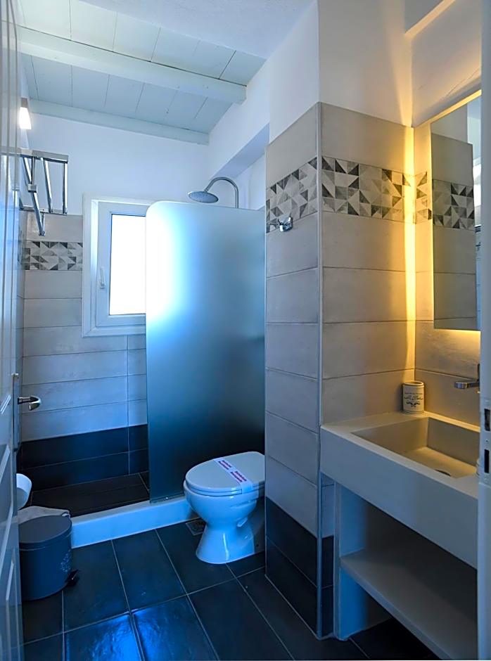 Nostos Beachfront Apartments & Studios