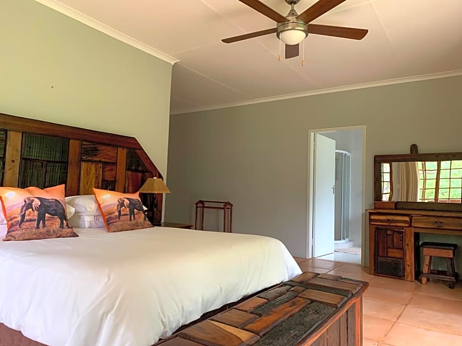 Kransberg Country Lodge Guest Farm