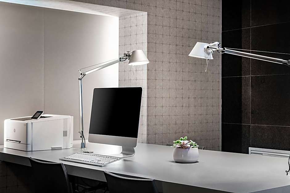 AC Hotel by Marriott Irla