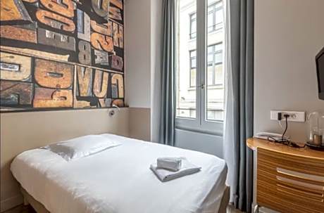 Little single room