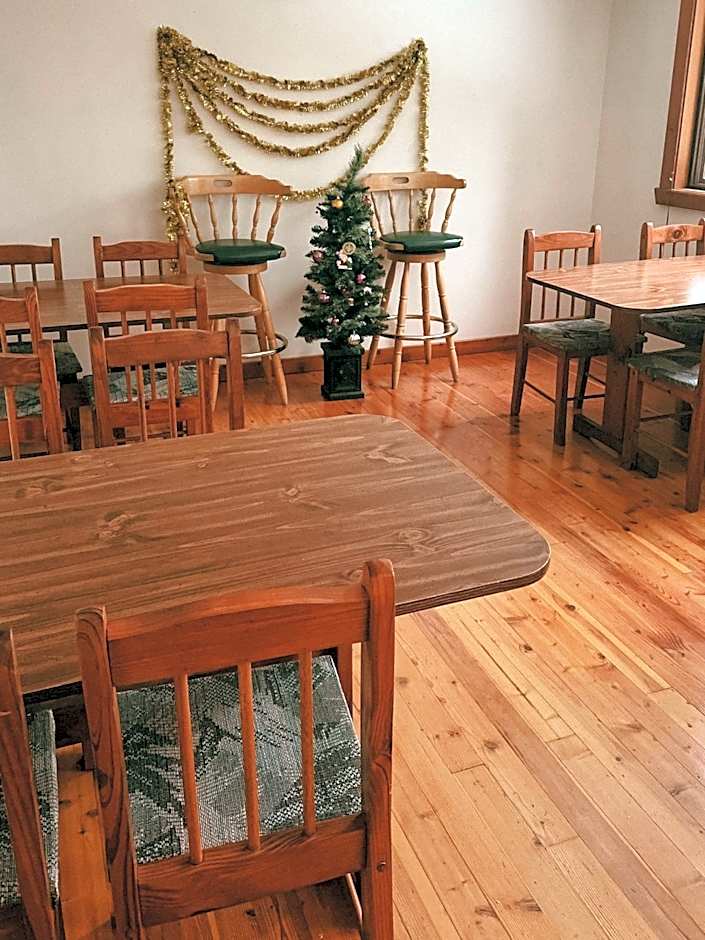 Alpine Meadows Lodge