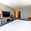 Holiday Inn Westbury-Long Island by IHG