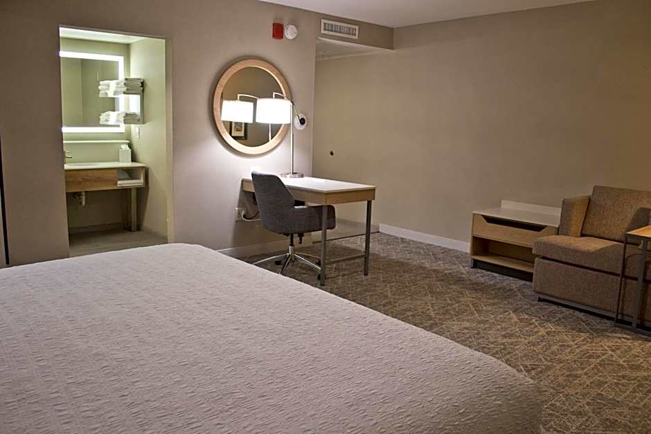 Hampton Inn By Hilton & Suites Denver-Speer Boulevard
