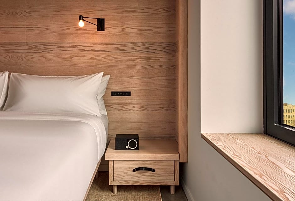 Radio Hotel