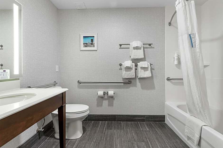 Hampton Inn Salem