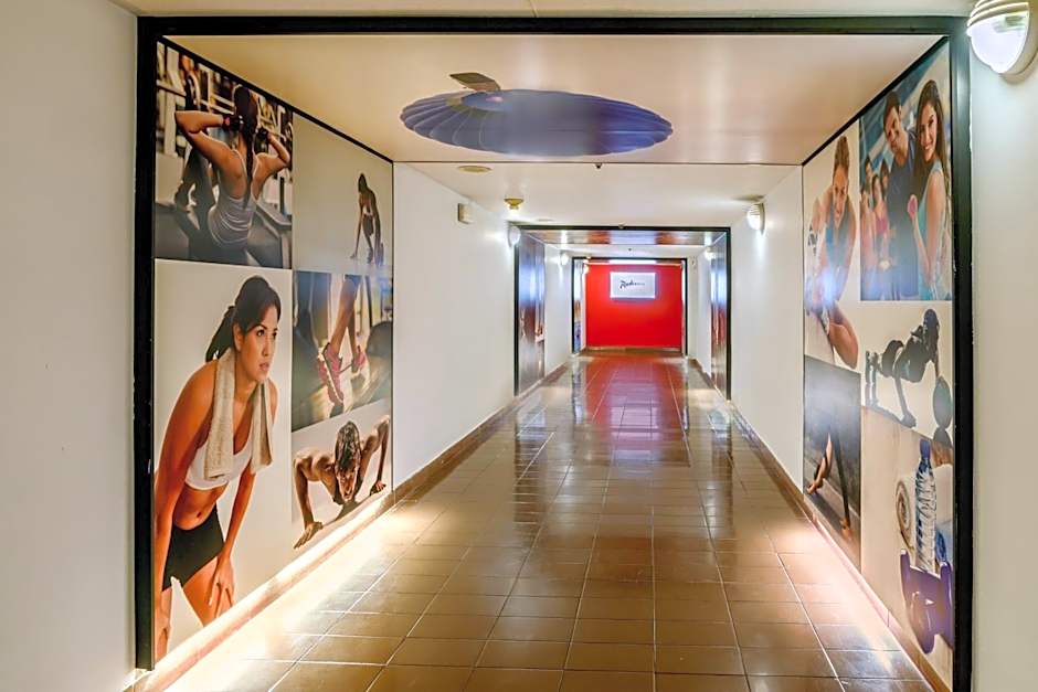 Radisson Montevideo Victoria Plaza Hotel