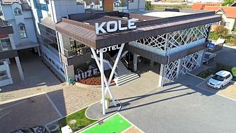 Hotel Kole