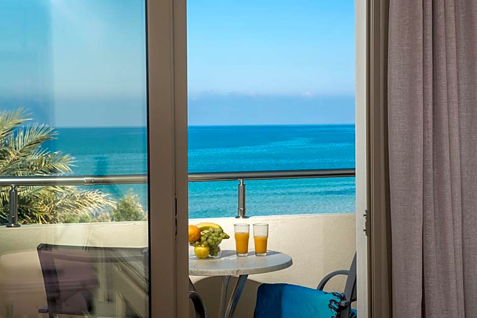 Malliotakis Beach Hotel "by Checkin"