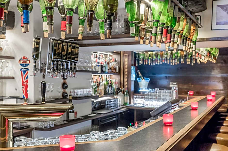 Mondschein Hotel & Chalet Ski-In Ski-Out Luxus am Arlberg