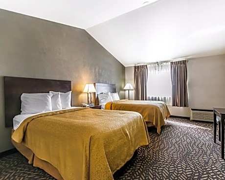 Standard Room with Two Double Beds - Efficiency/Non-Smoking