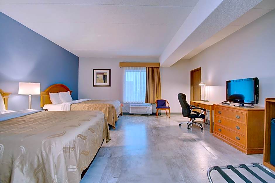 Quality Inn & Suites CVG Airport