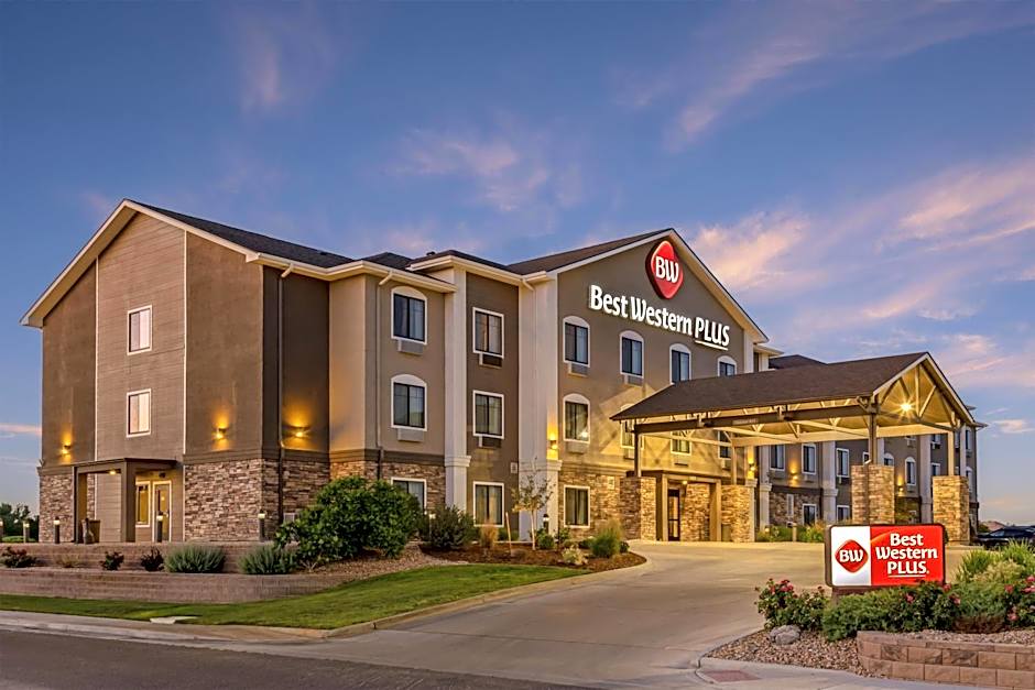 Best Western Plus Overland Inn