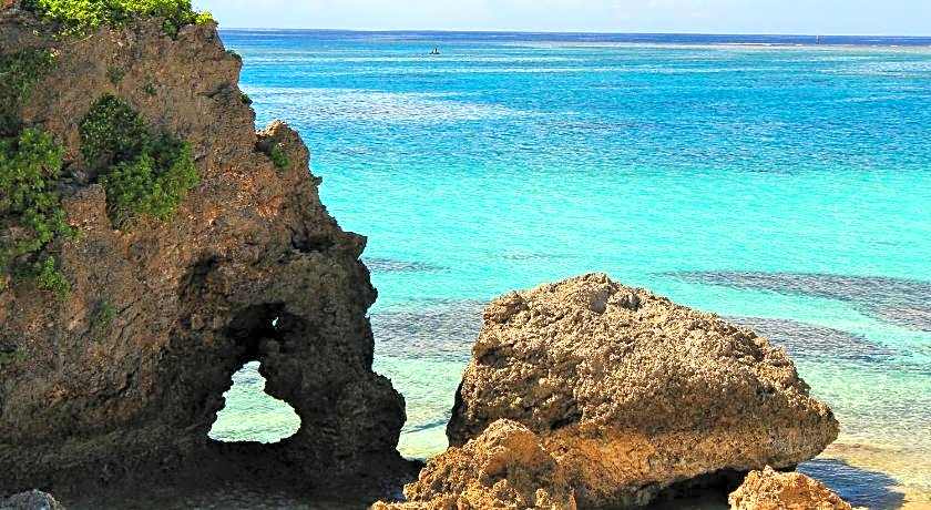 Pine Hills Hotel Miyakojima