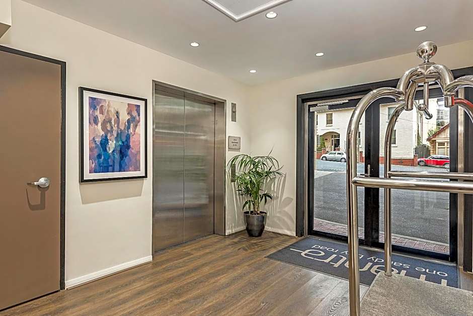 Mantra One Sandy Bay Road Hobart