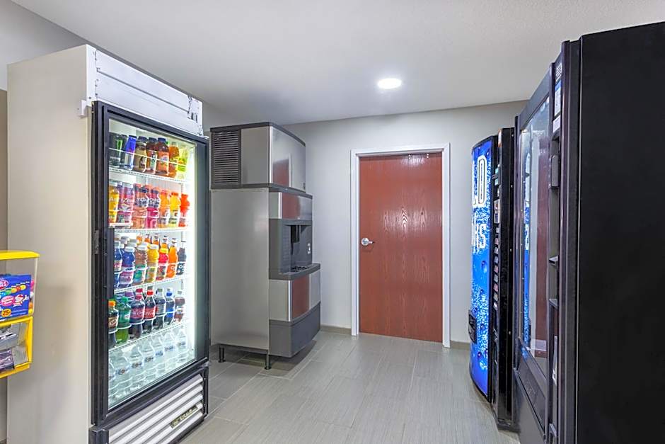 Microtel Inn & Suites By Wyndham Burlington