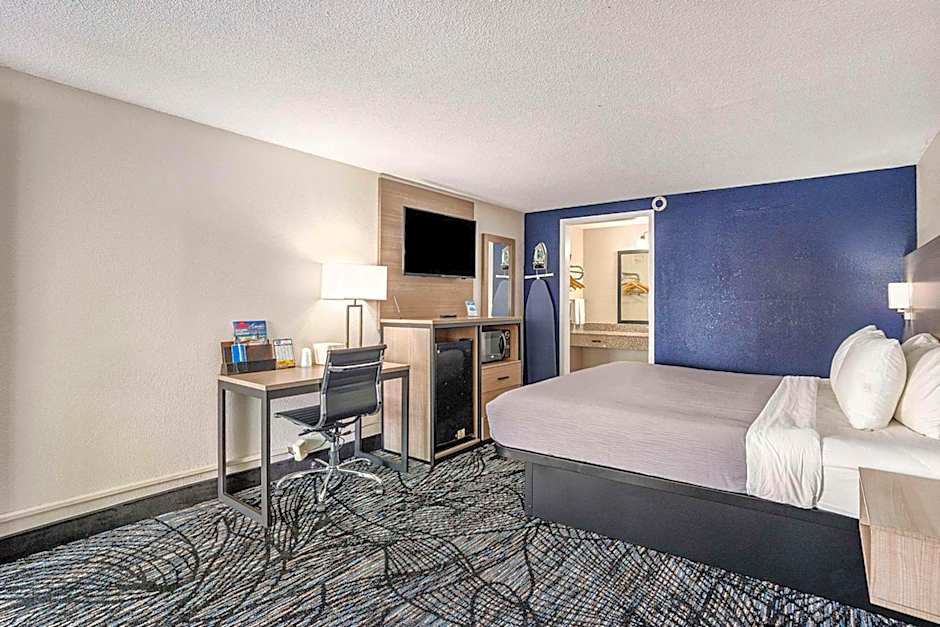 Rodeway Inn Grand Haven