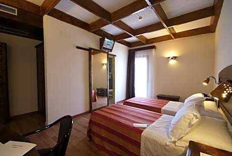 Junior suite standard