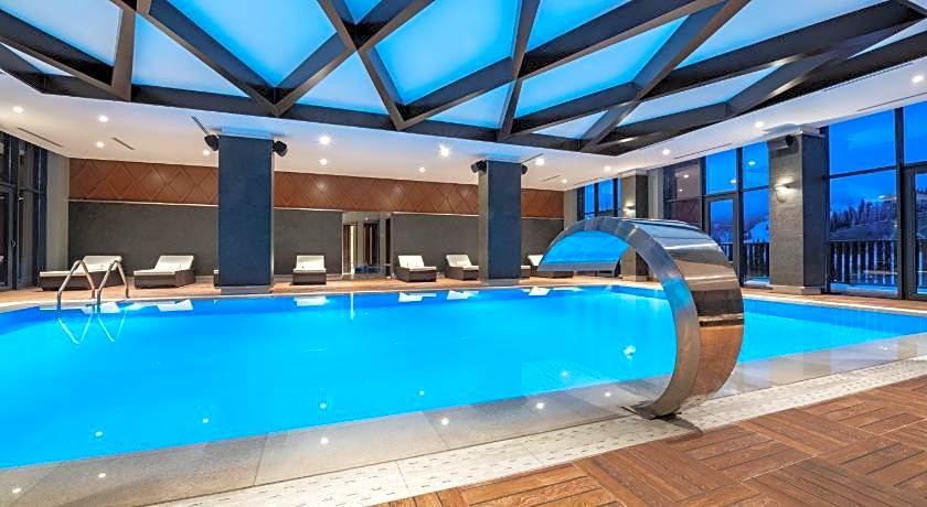 Ambassadori Goderdzi Hotel