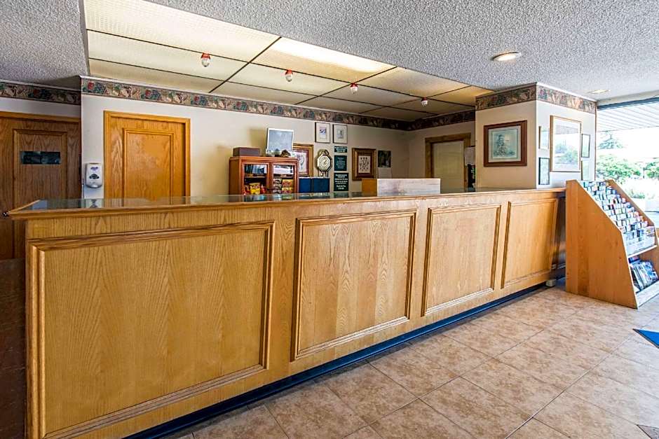 Rodeway Inn & Suites Colorado Springs